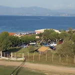 Beachside Mobile With Private Yard Vakantiehuis