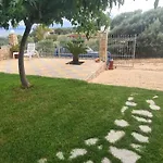 Beachside Mobile With Private Yard Vakantiehuis *