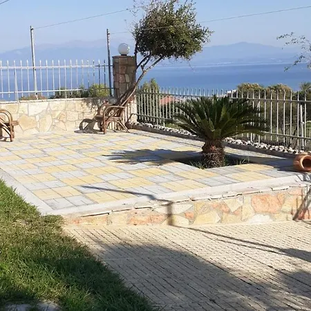 Beachside Mobile With Private Yard 펜션 *