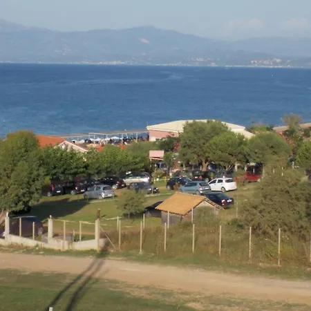 Beachside Mobile With Private Yard 펜션